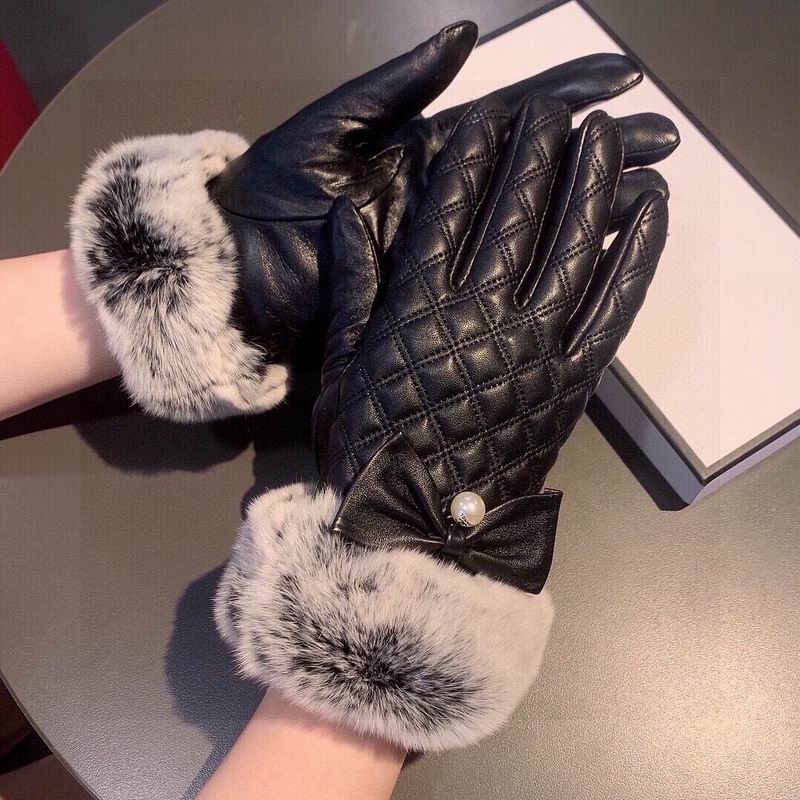 Chanel gloves hm232
